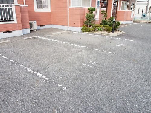 駐車場 写真11