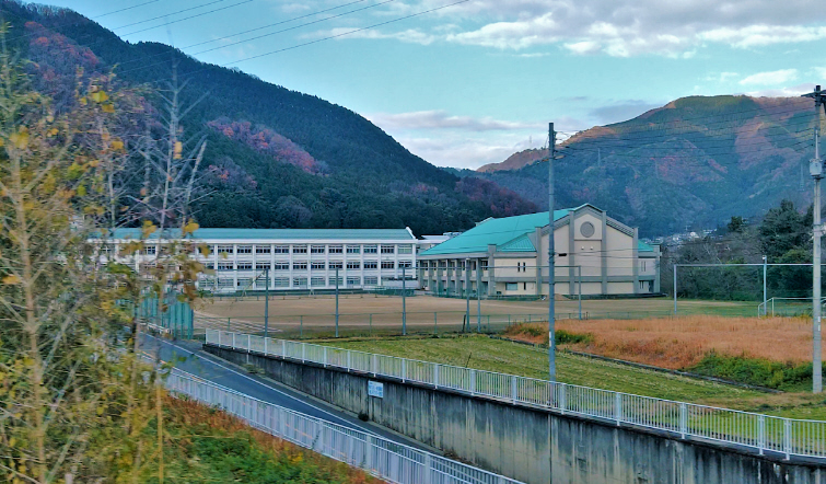 和田山中学校まで688m (徒歩9分) 写真22