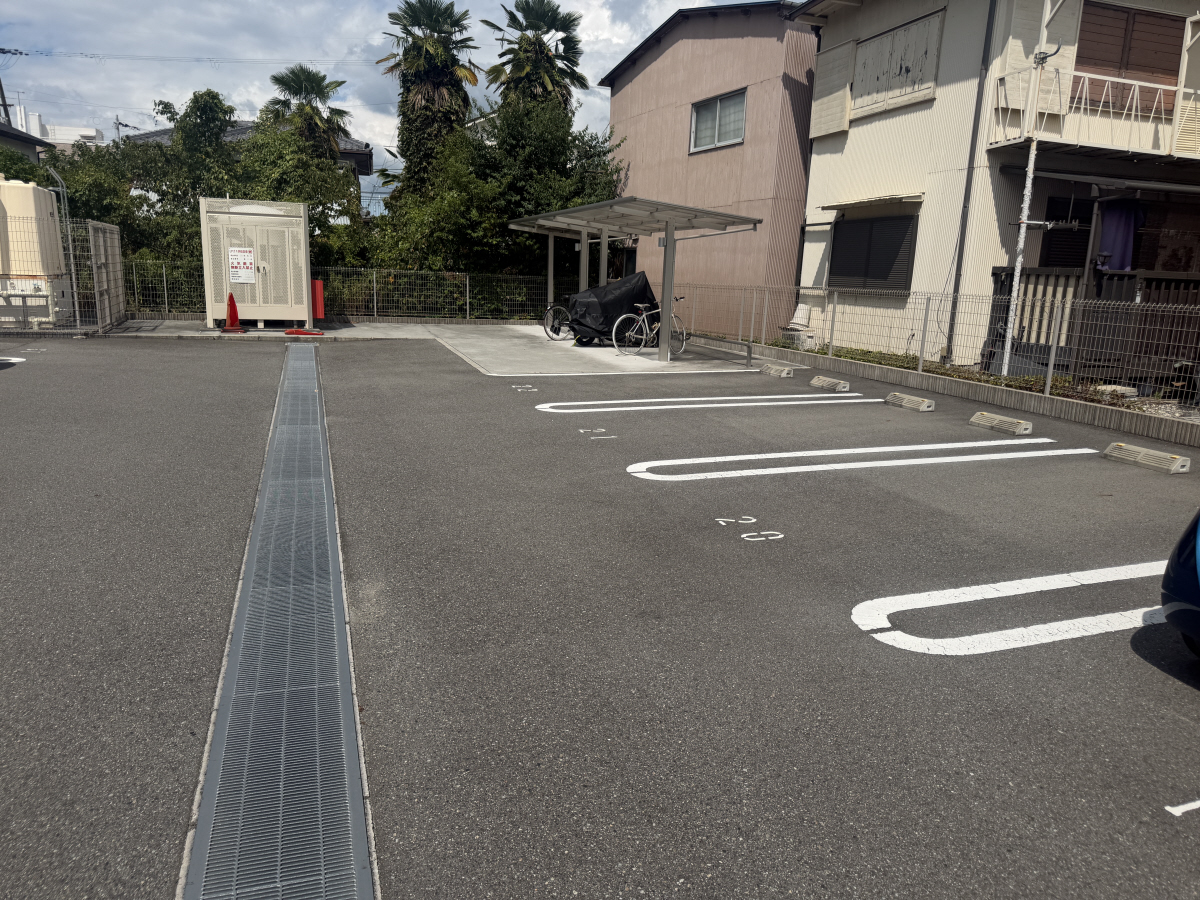 駐車場 写真14