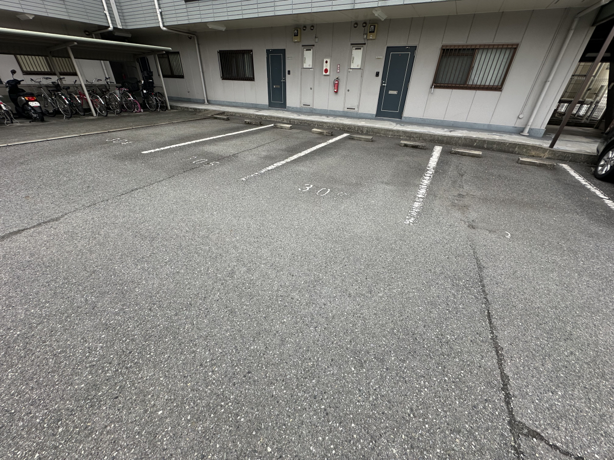 駐車場 写真14