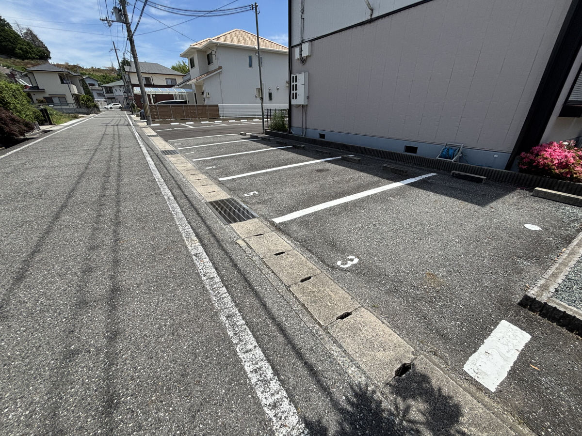 駐車場 写真15