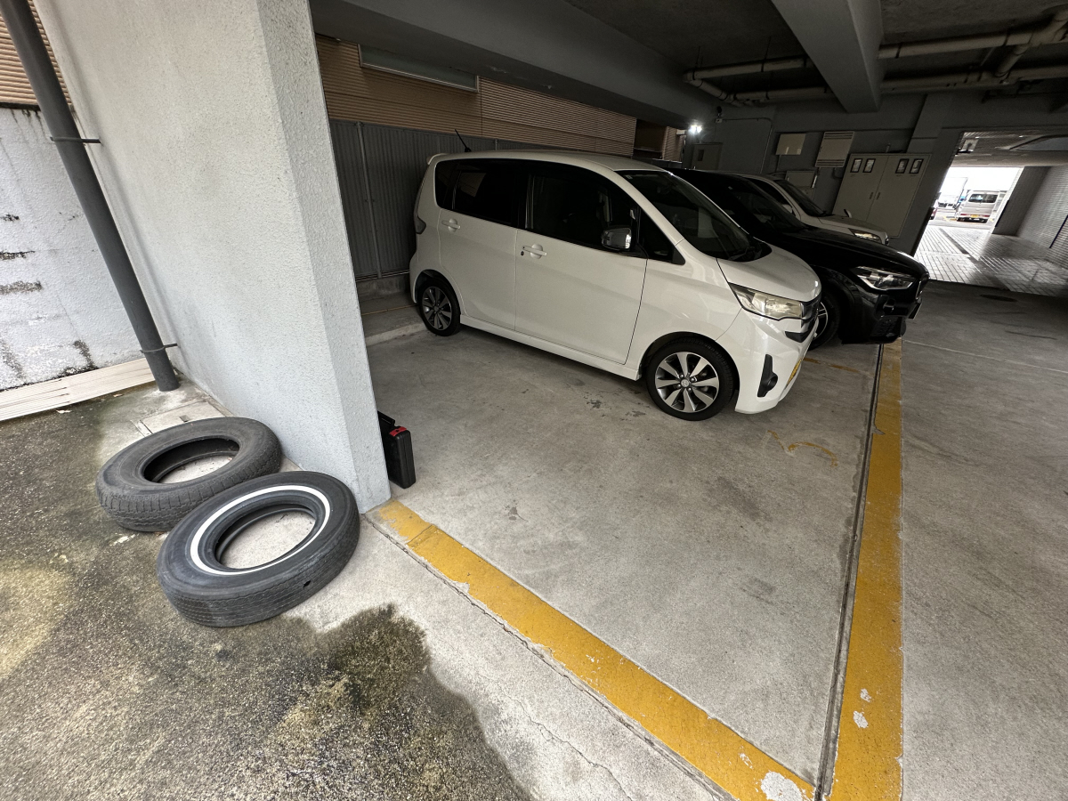 駐車場 写真14