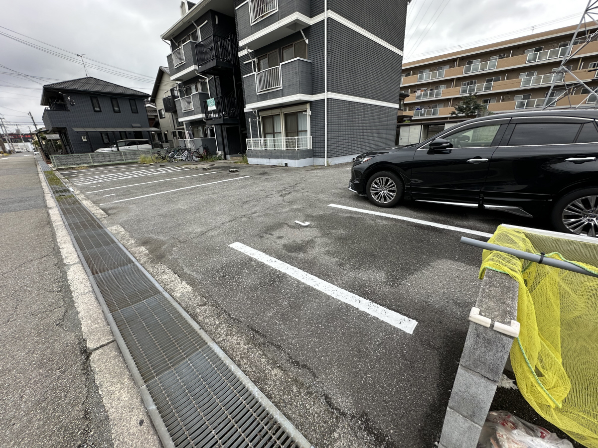 駐車場 写真14