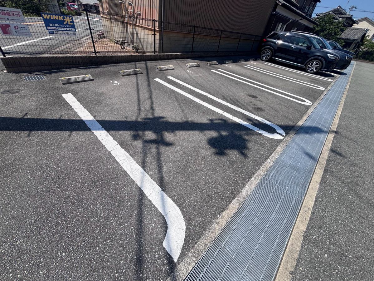 駐車場 写真13