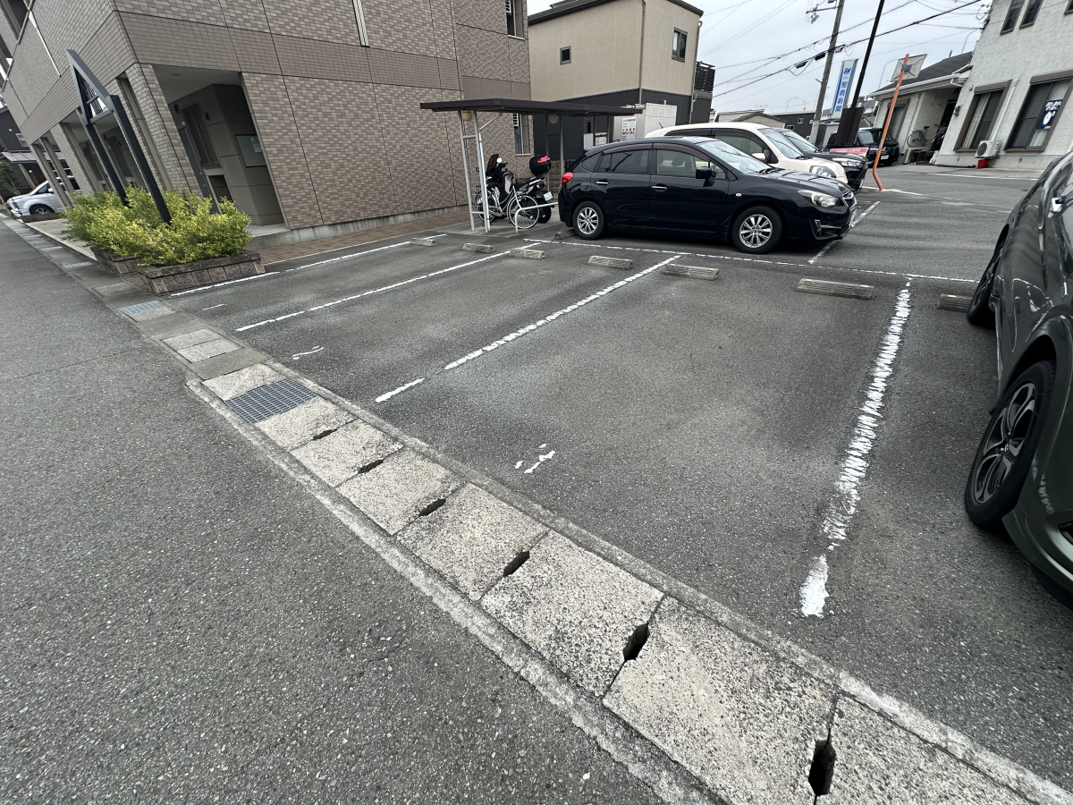 駐車場 写真14