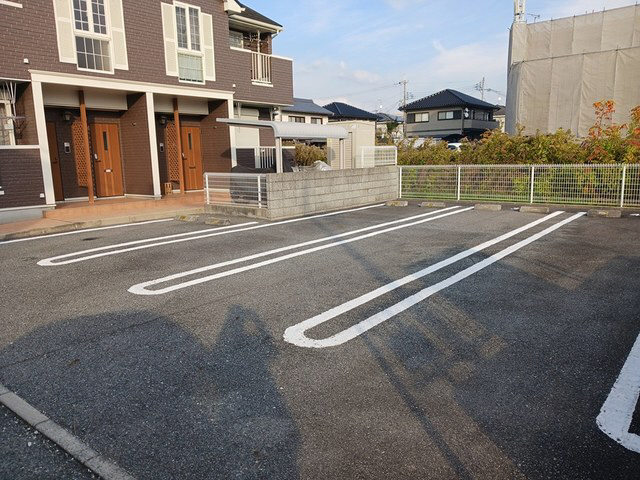 駐車場 写真14