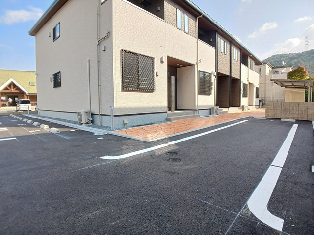 駐車場 写真12