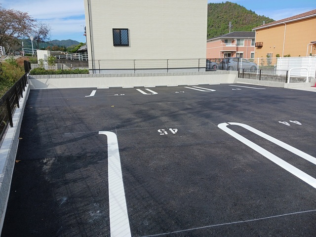 駐車場 写真13