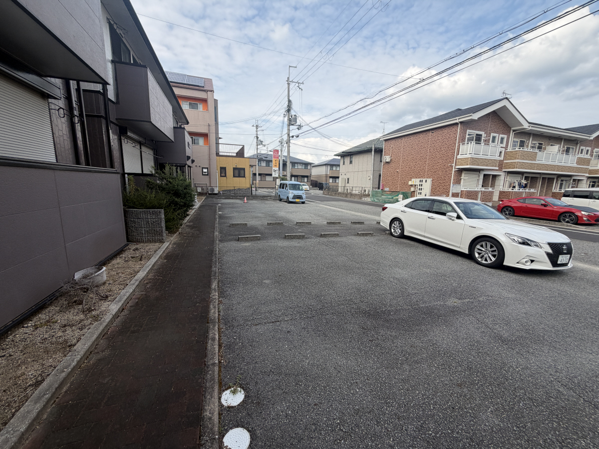 駐車場 写真14