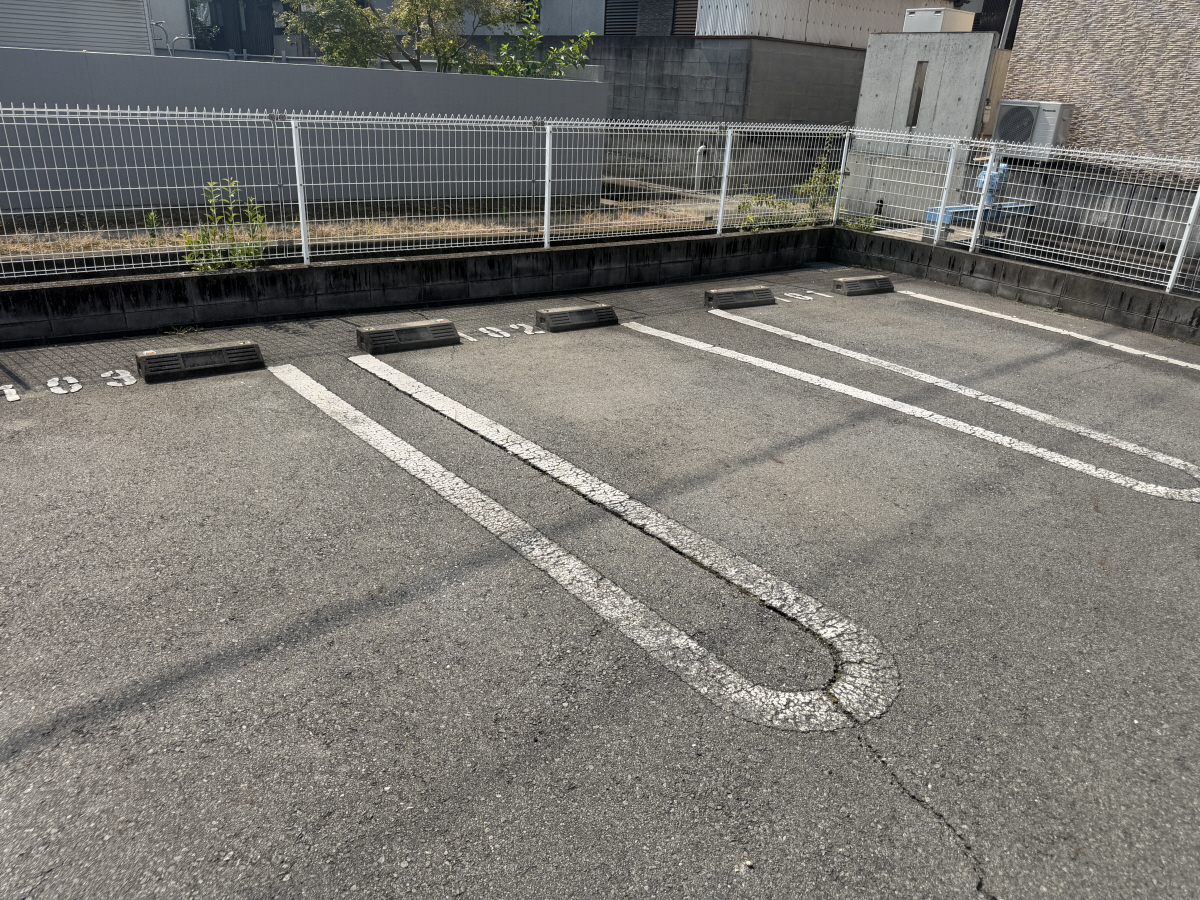 駐車場 写真32