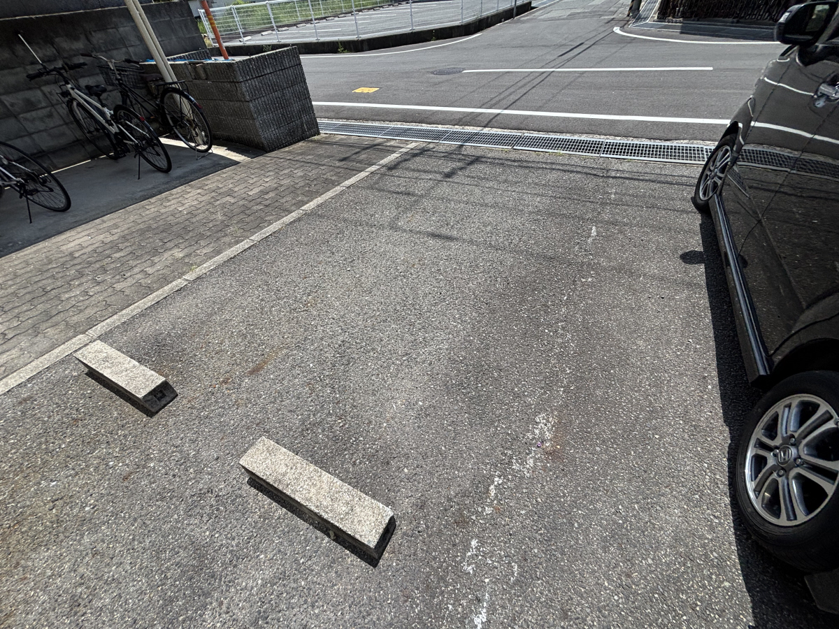 駐車場 写真13
