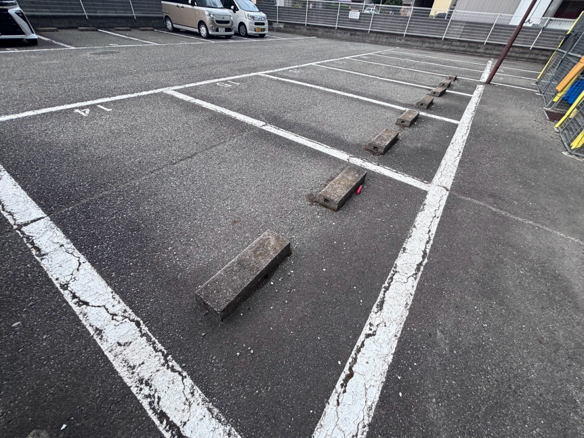 駐車場 写真14