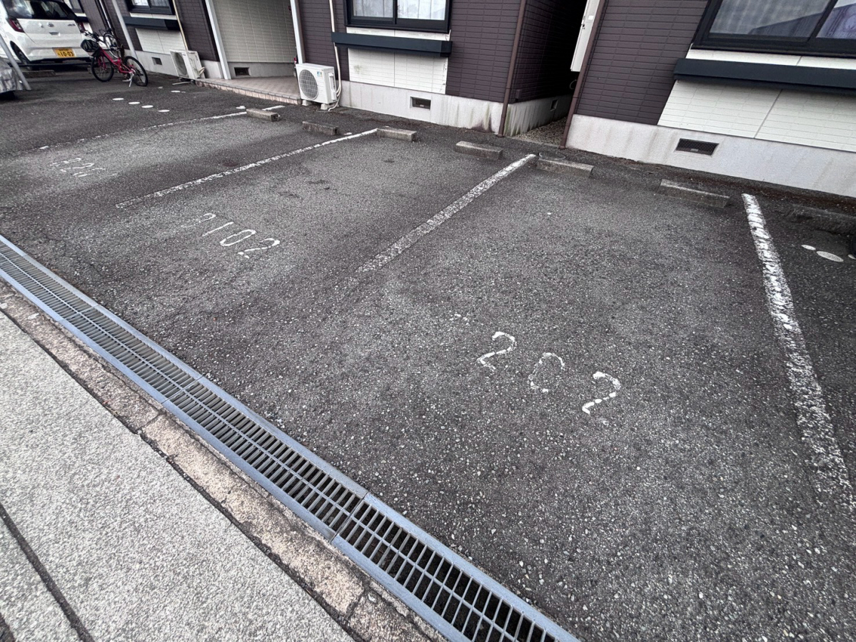 駐車場 写真15