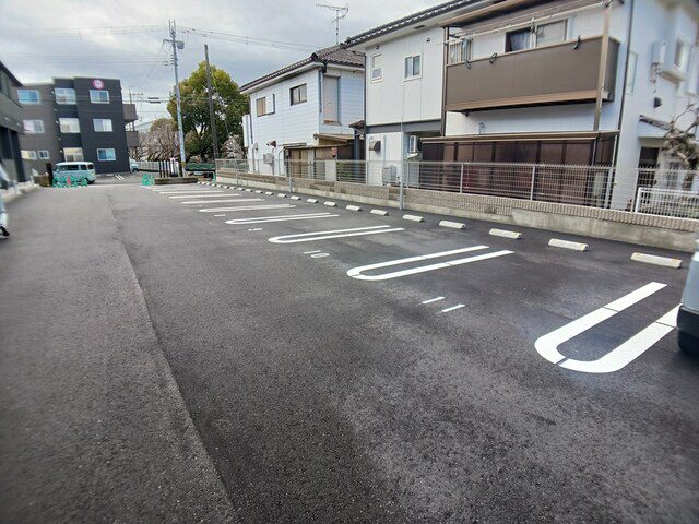 駐車場 写真12