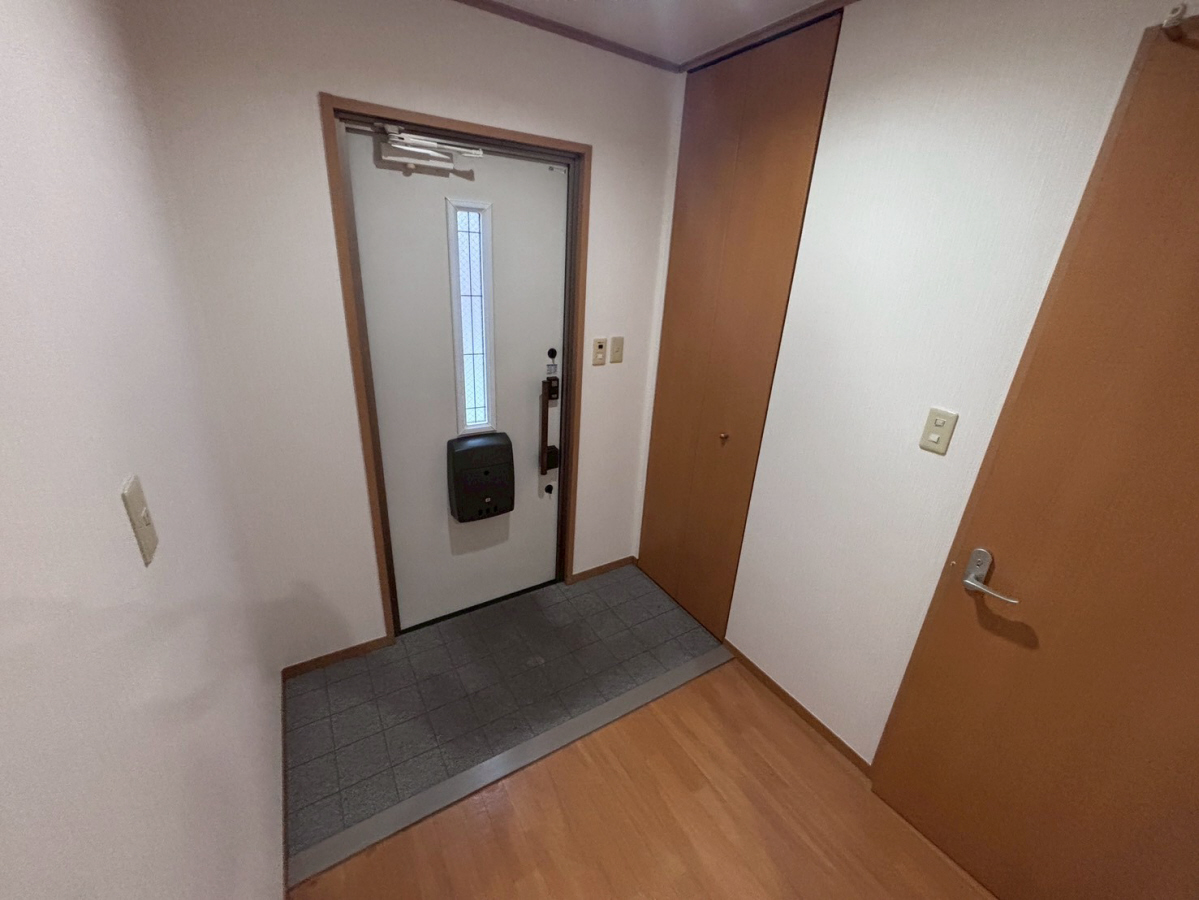 玄関 写真8