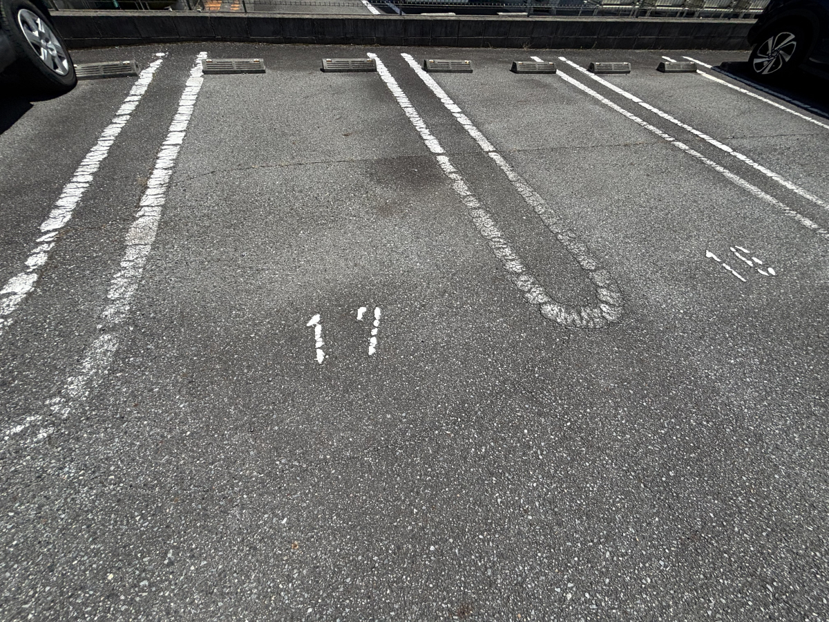 駐車場 写真15