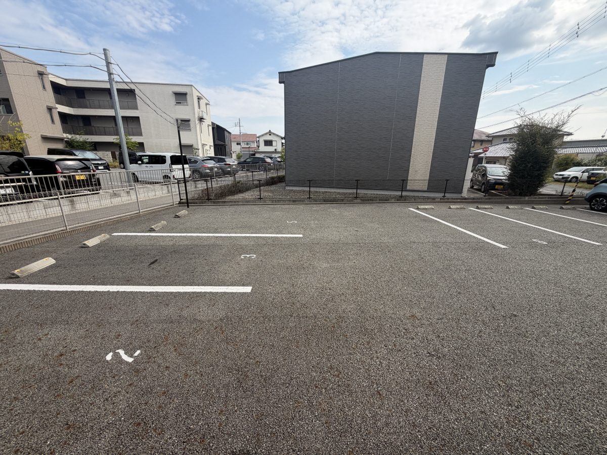 駐車場 写真14