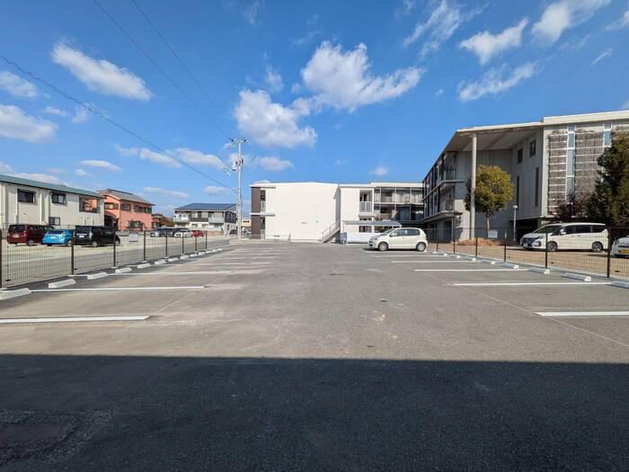 駐車場 写真13