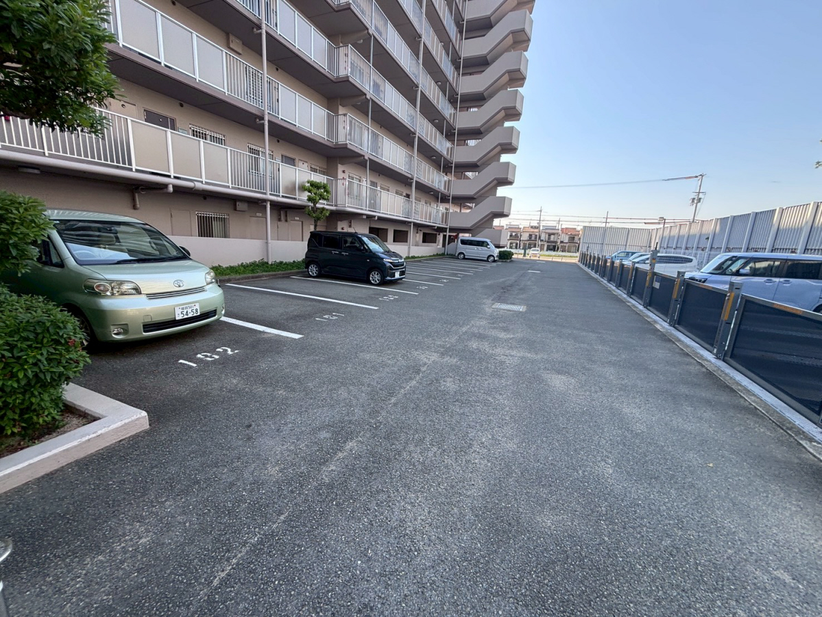 駐車場 写真14