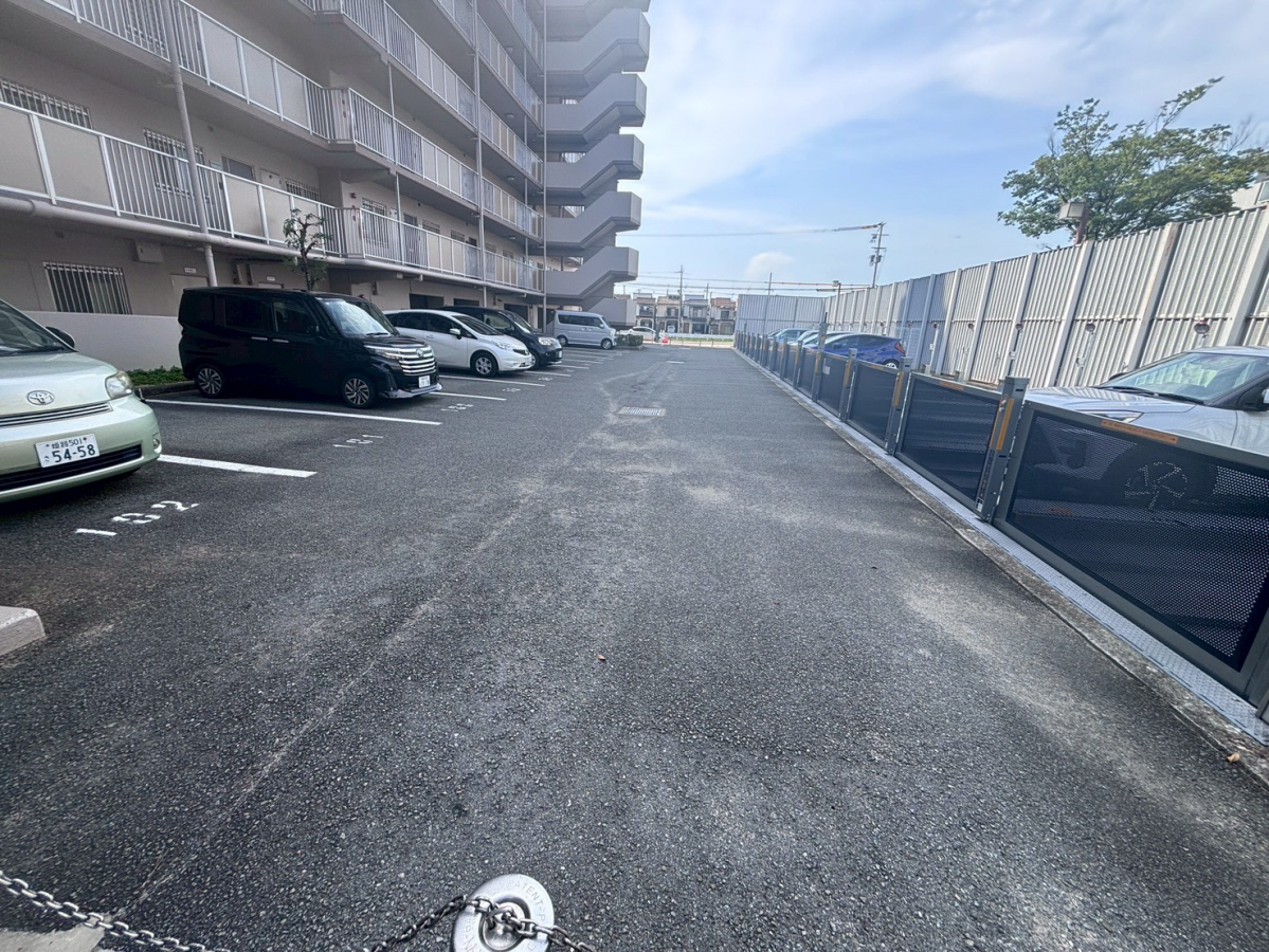 駐車場 写真14
