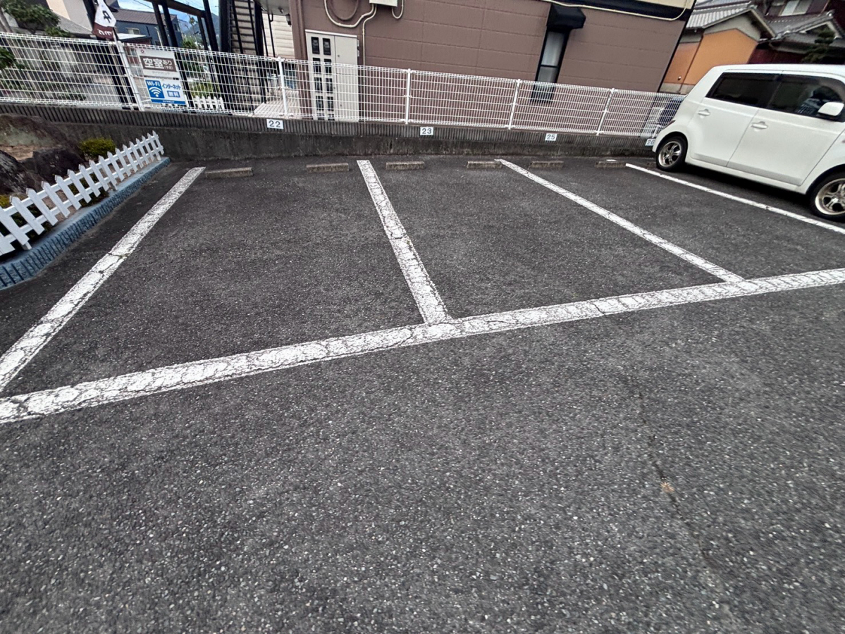 駐車場 写真14