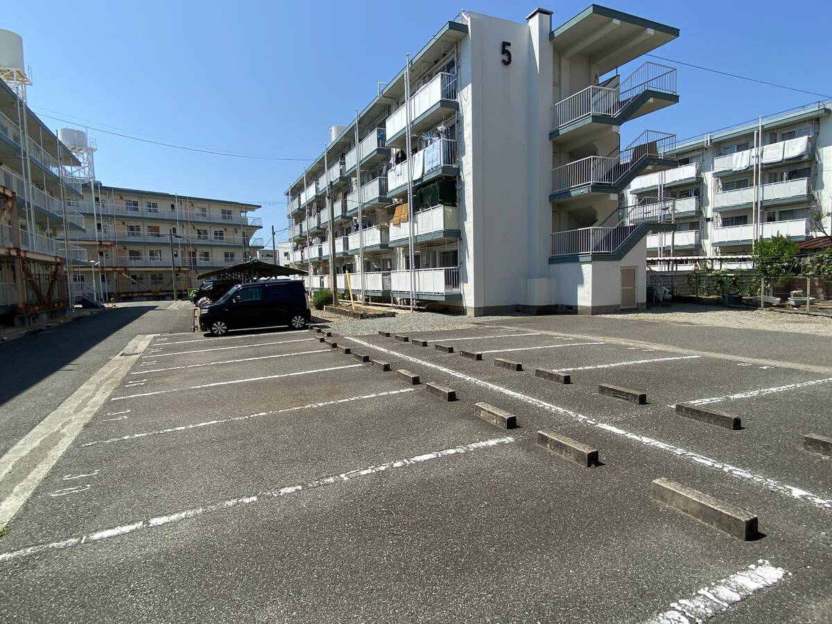 駐車場 写真14
