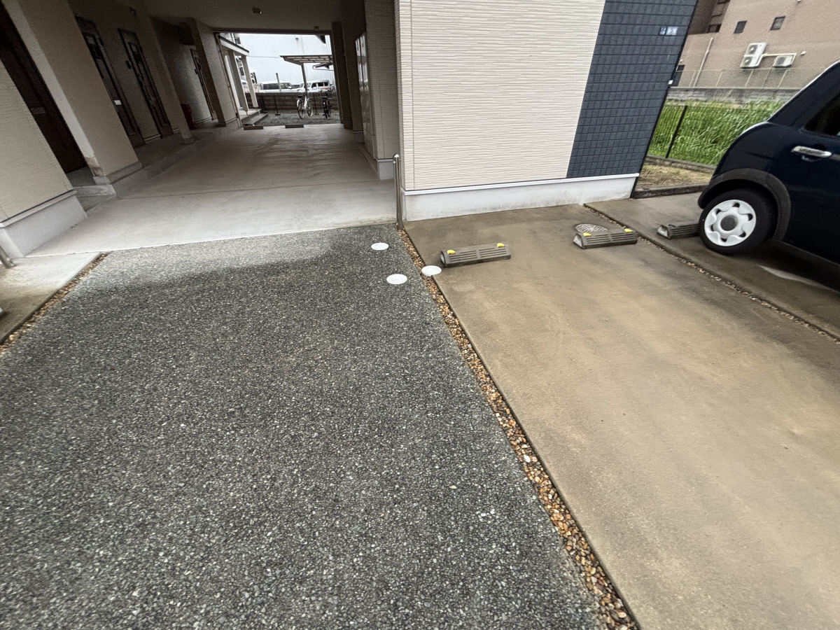 駐車場 写真15