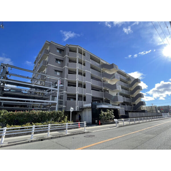 アルファステイツ城乾西八代