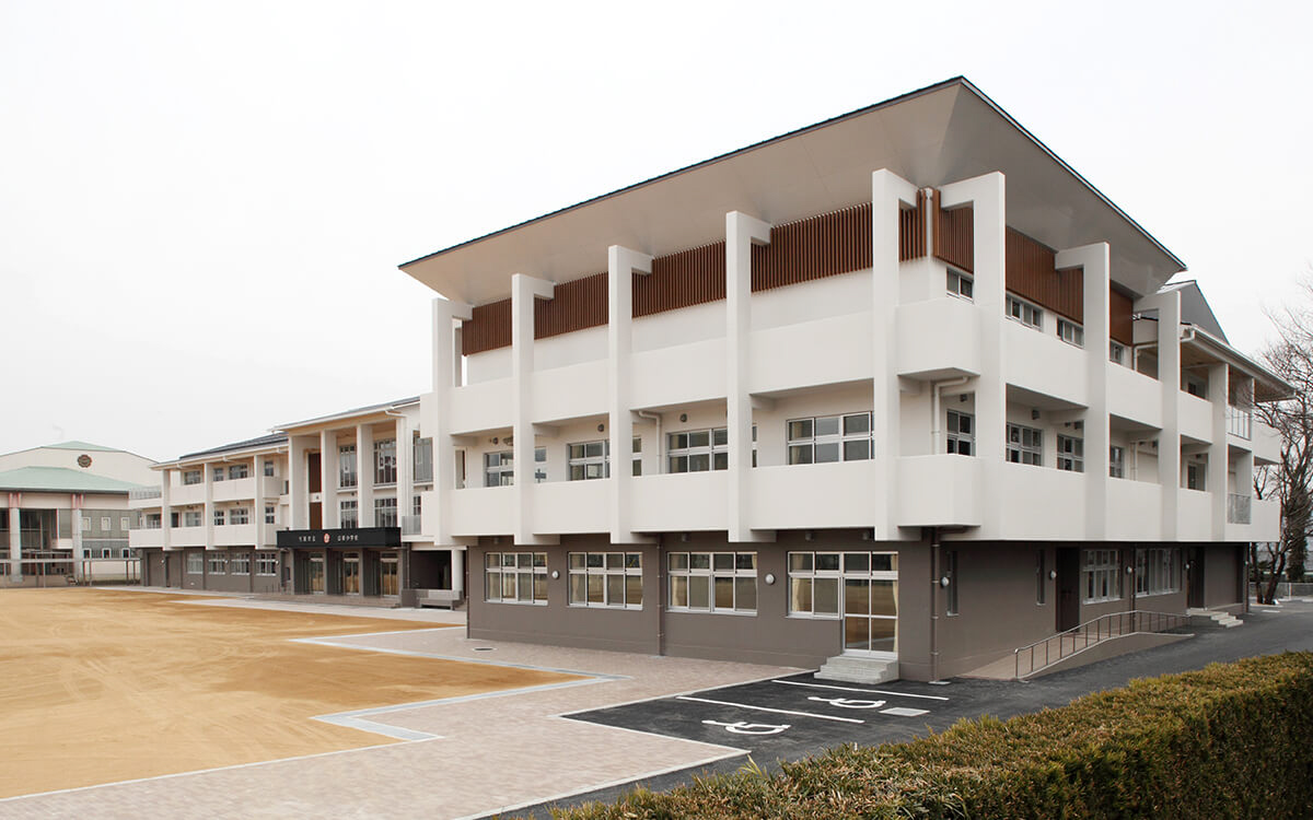 山崎小学校まで924m (徒歩12分) 写真21