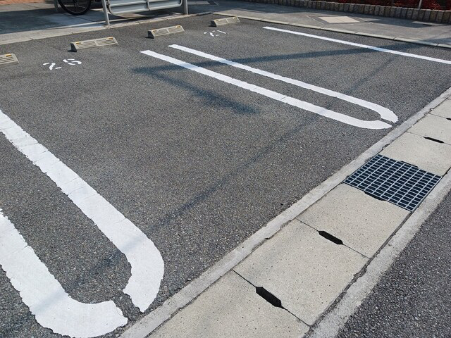 駐車場 写真13