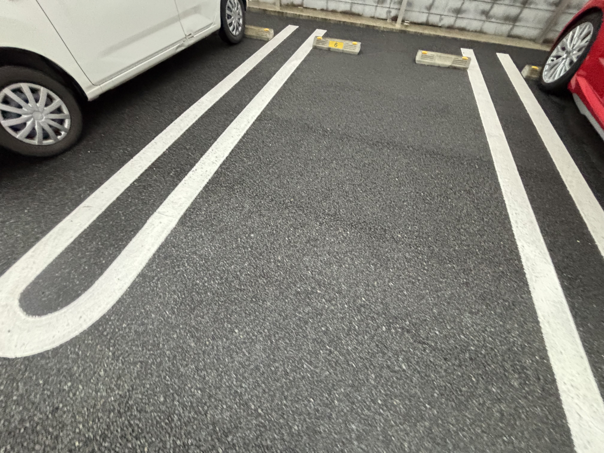 駐車場 写真16