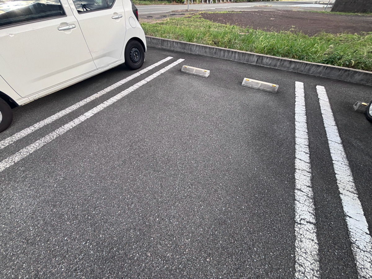 駐車場 写真15