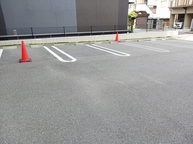 駐車場 写真13