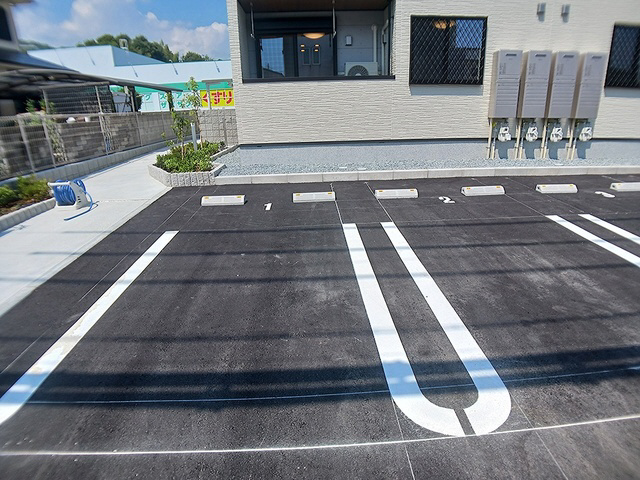 駐車場 写真12