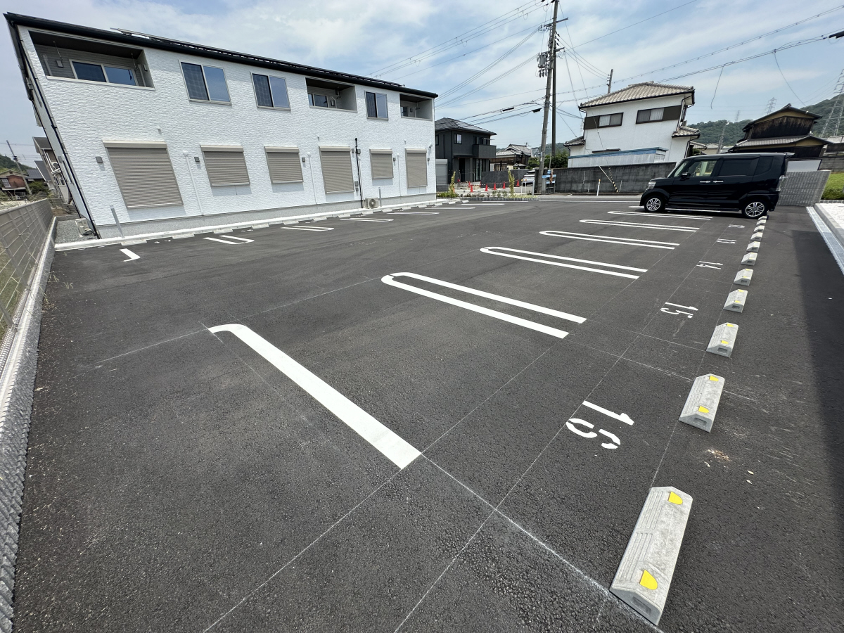 駐車場 写真14