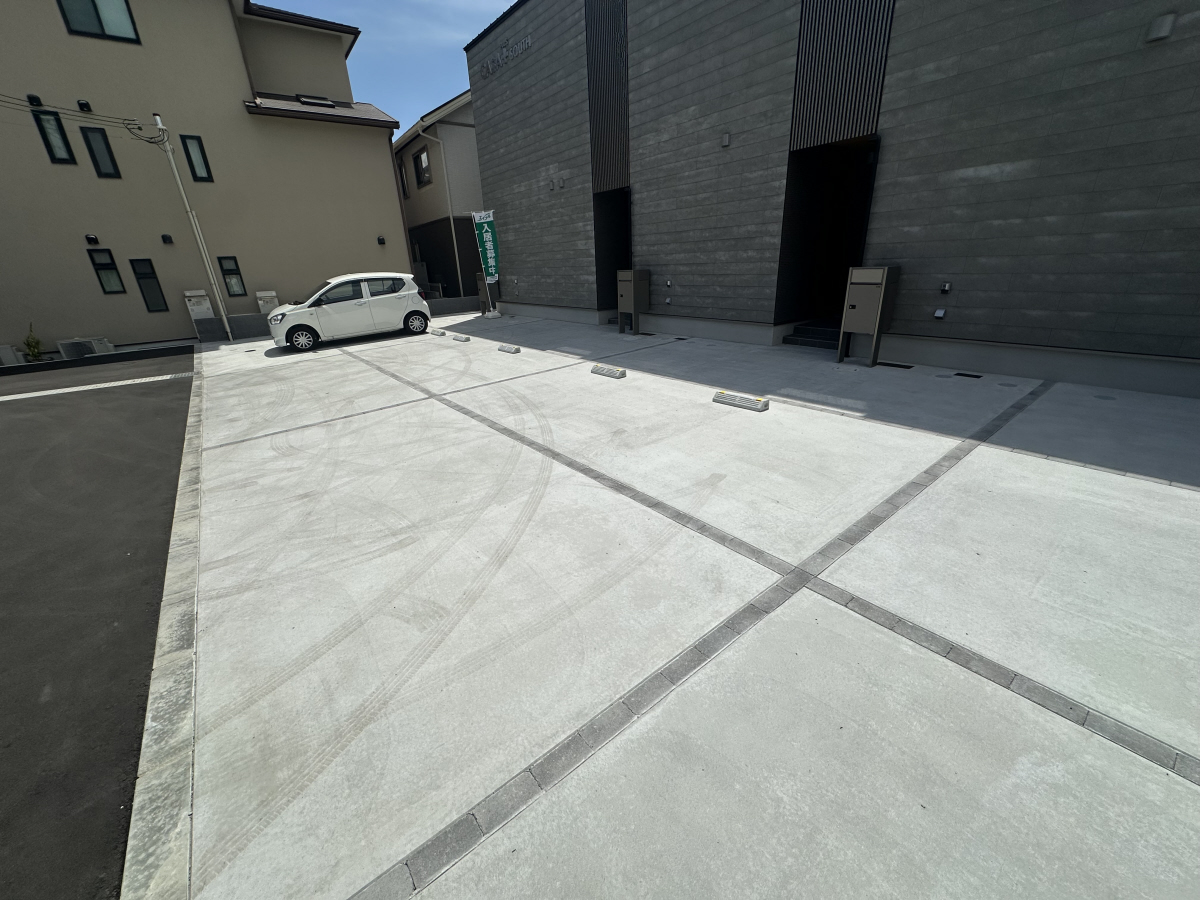 駐車場 写真14