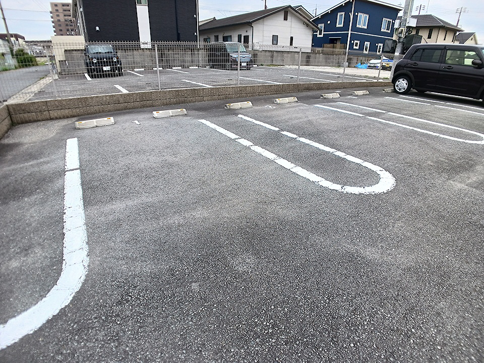 駐車場 写真13