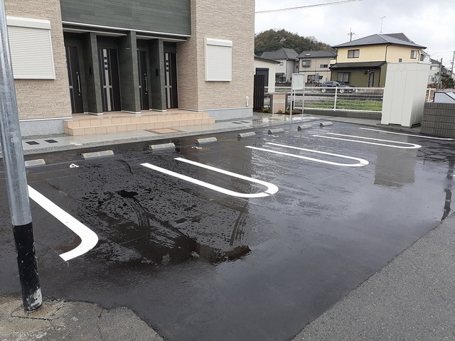 駐車場 写真13