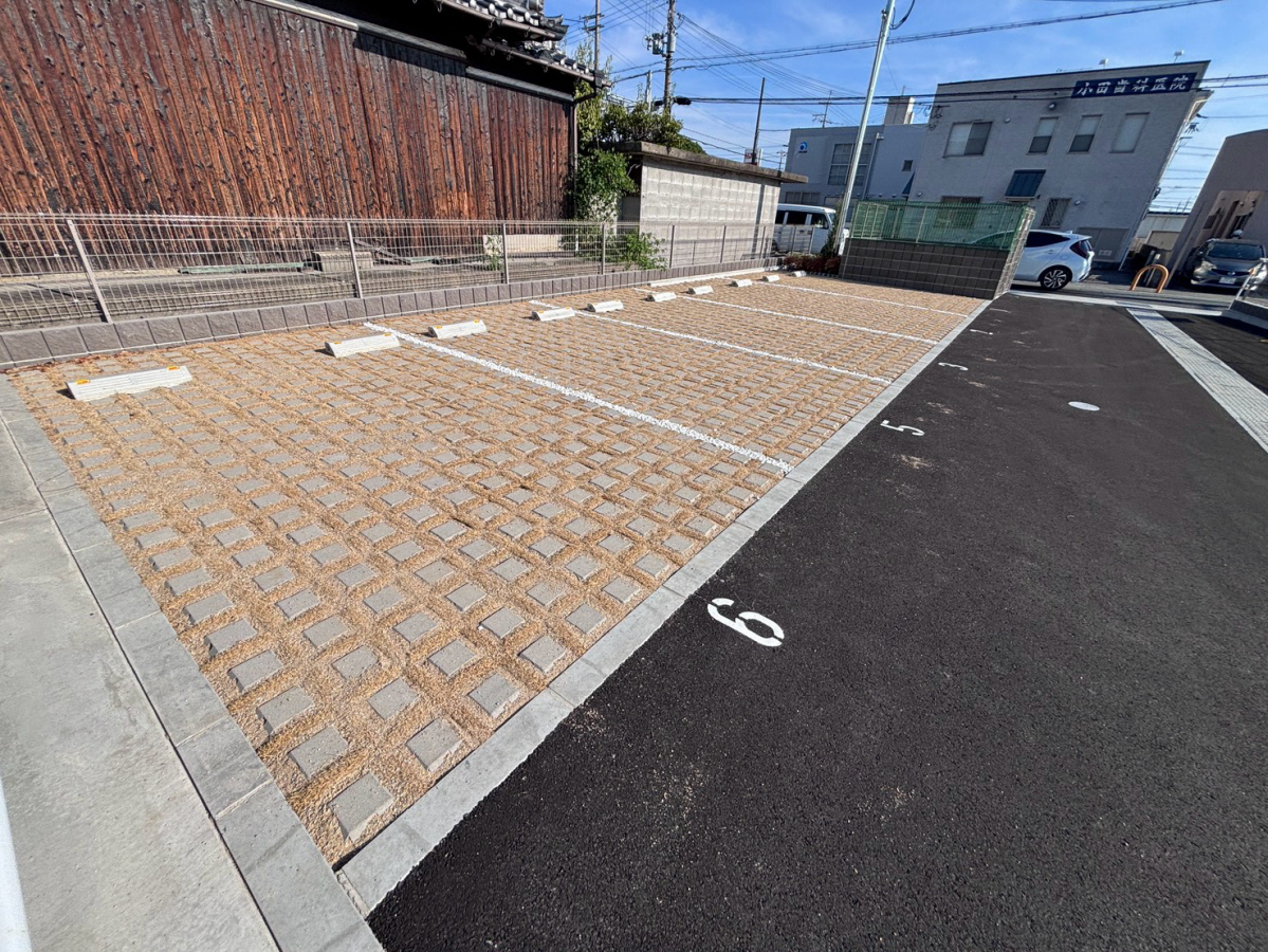 駐車場 写真15