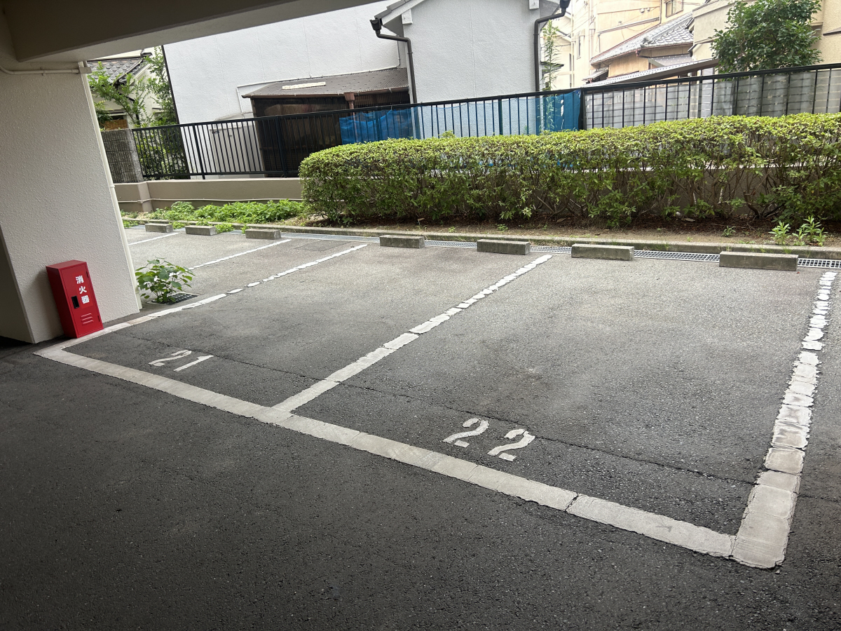 駐車場 写真11