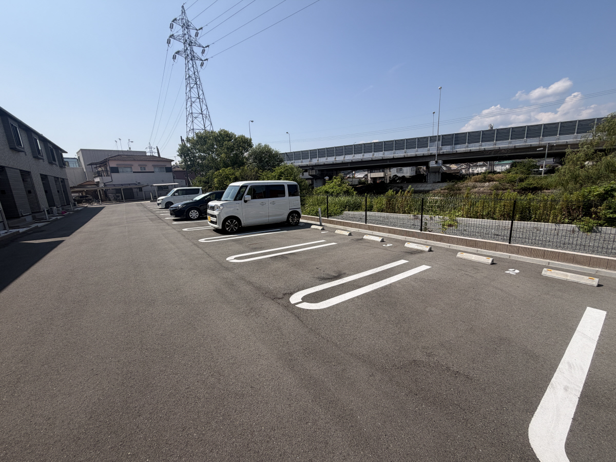 駐車場 写真14