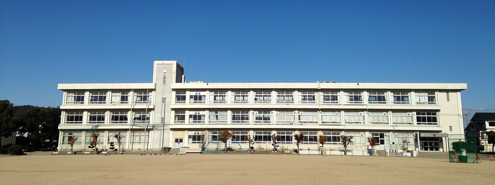八幡小学校まで636m (徒歩8分) 写真21