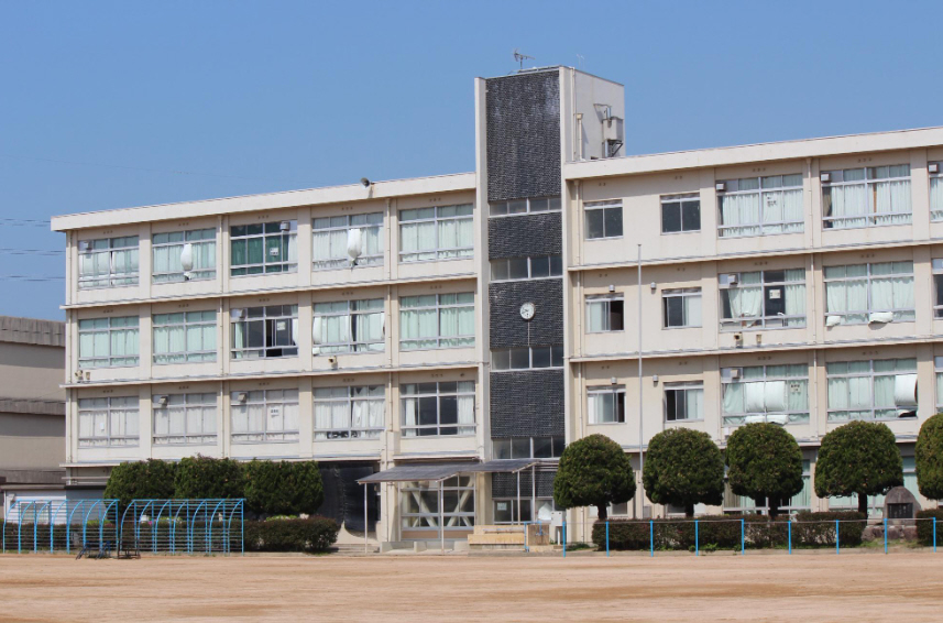 鳩里小学校まで982m (徒歩13分) 写真21