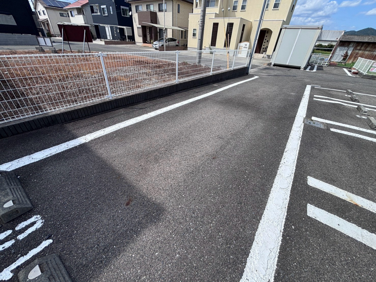 駐車場 写真14