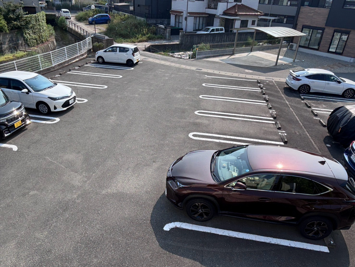 駐車場 写真15