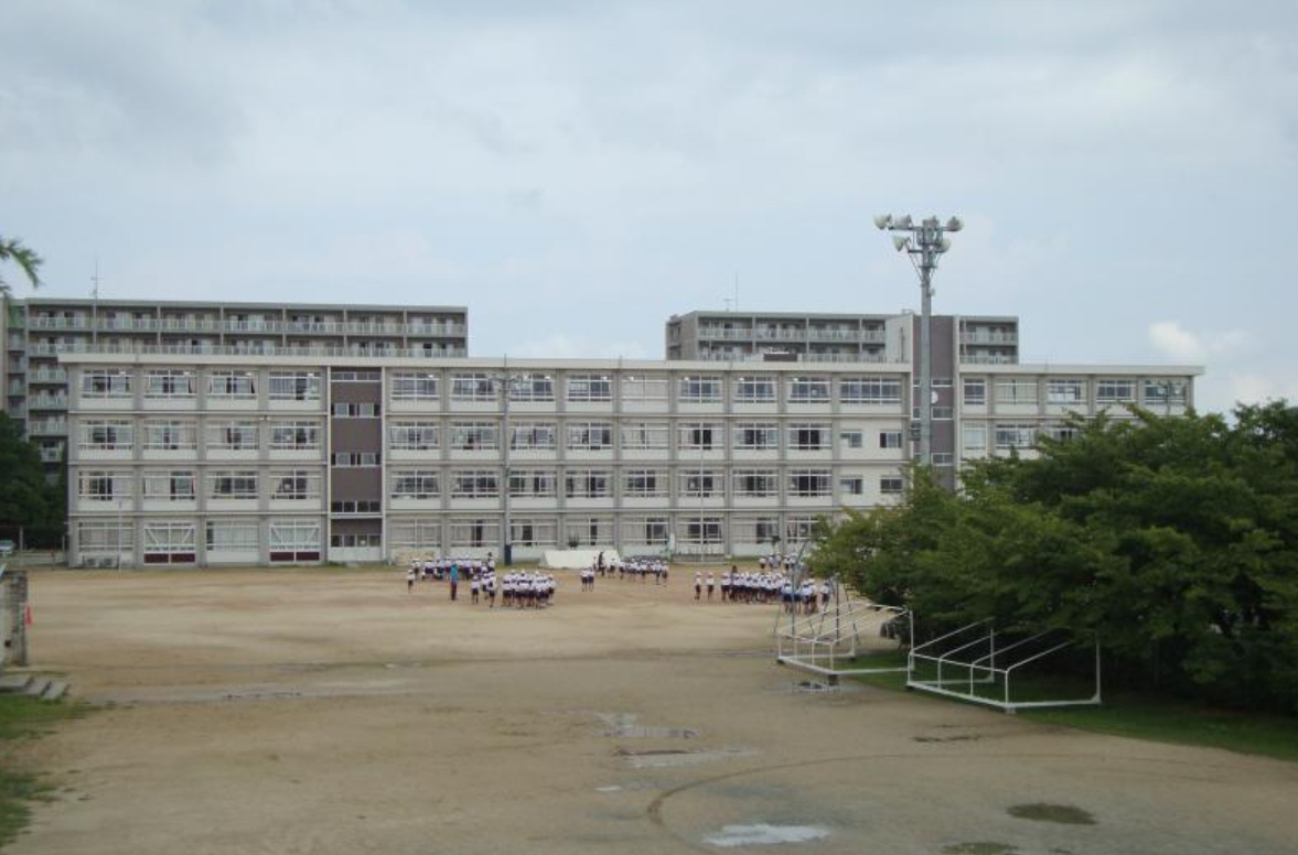 平岡北小学校まで665m (徒歩9分) 写真21