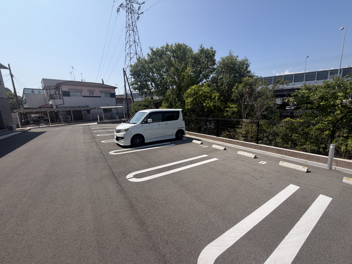 駐車場 写真14