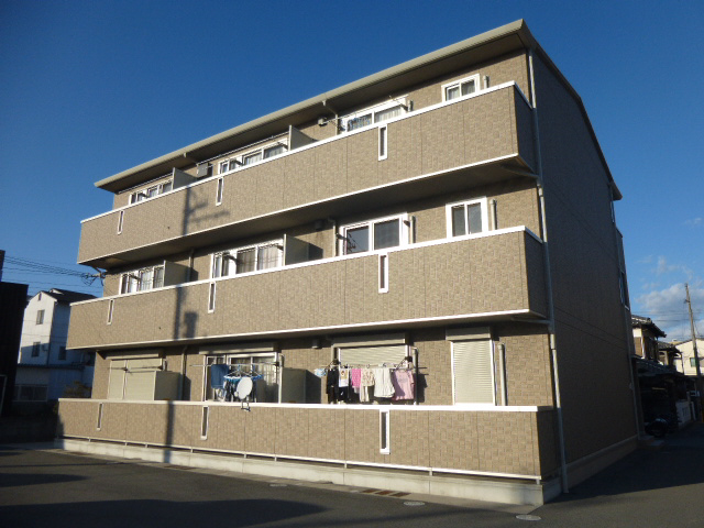 セジュール亀山A