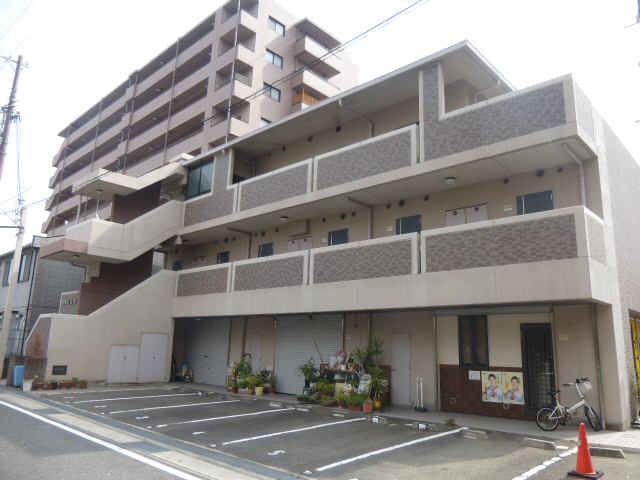 物件番号:1054305816 相生駅徒歩2分で通勤便利♪ 安心の鉄筋コンクリート エアコン完備