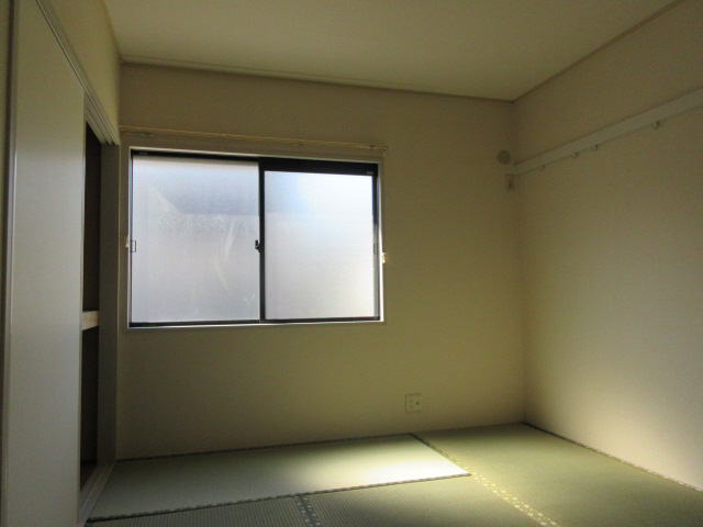 居室 写真16